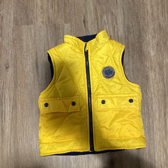 Lot of size 2T jackets/vest. 4 pieces total. All gently used. - Picture 10 of 11